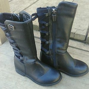 Mk toddler Boots size 6